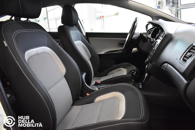 KIA cee'd 1.6 CRDi 136 CV DCT SW EcoDynamics Business Class